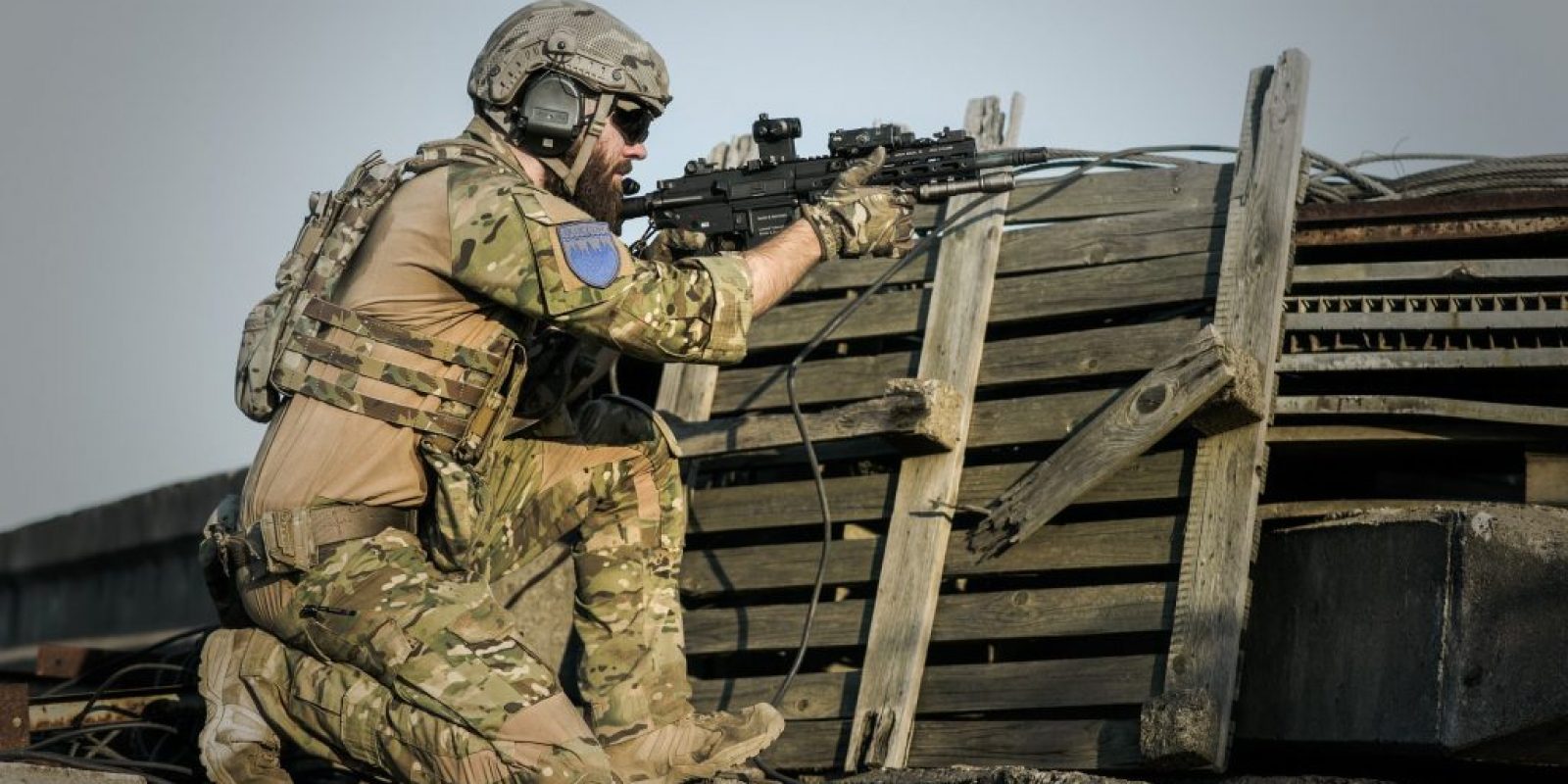 war-1447021_1920-min